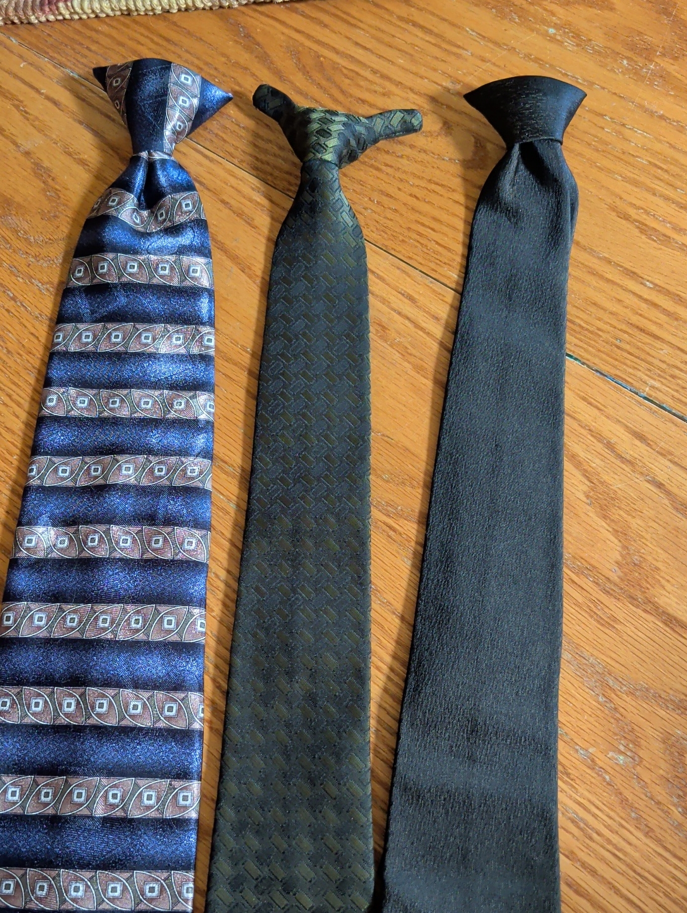 Classic Mens Black Necktie  Unbranded
